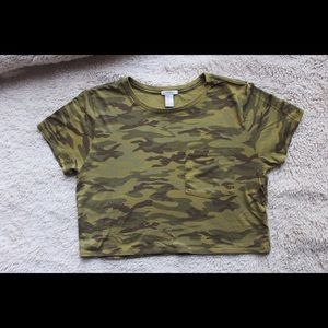 Camo cropped top